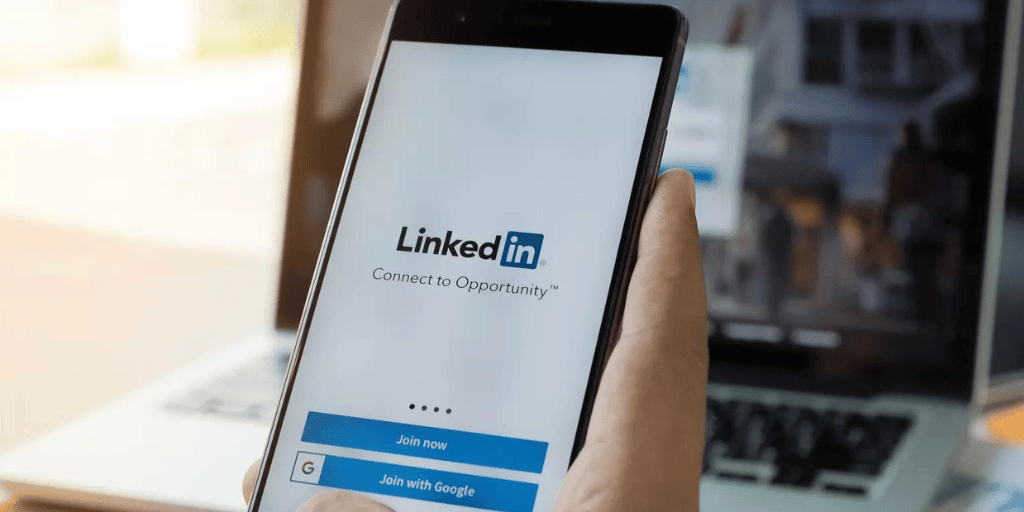 Tips for Boosting Your LinkedIn Posts to Reach Your Entire Network